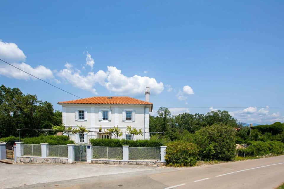 Property building, Nearby landmark, Summer