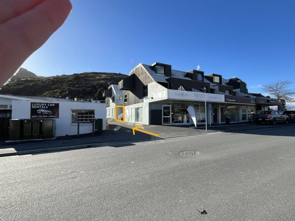 Beautiful Apartment Sleeps 4 Close Town & Ski Apartment in Queenstown