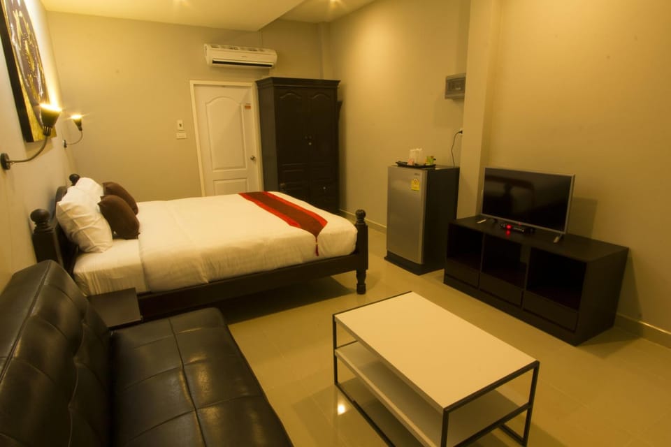Photo of the whole room