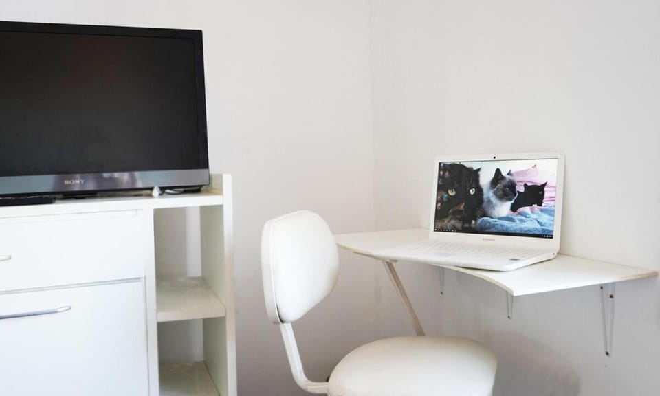 Apartamento 02 dormitorios para trabalhadores Apartment in Porto Alegre