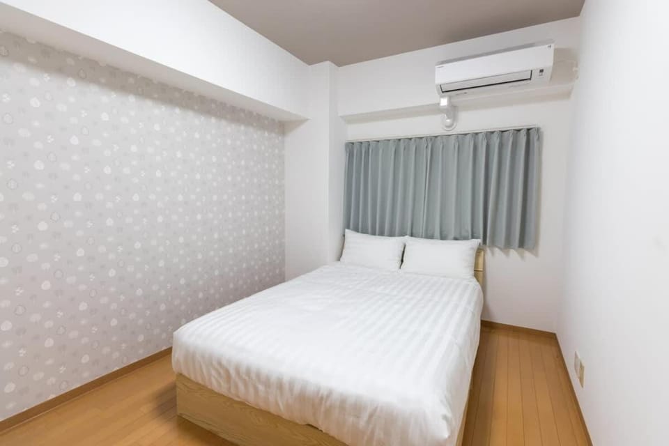 NEW Family Apartment Namba Park 3min walk 9ppl Apartment in Osaka