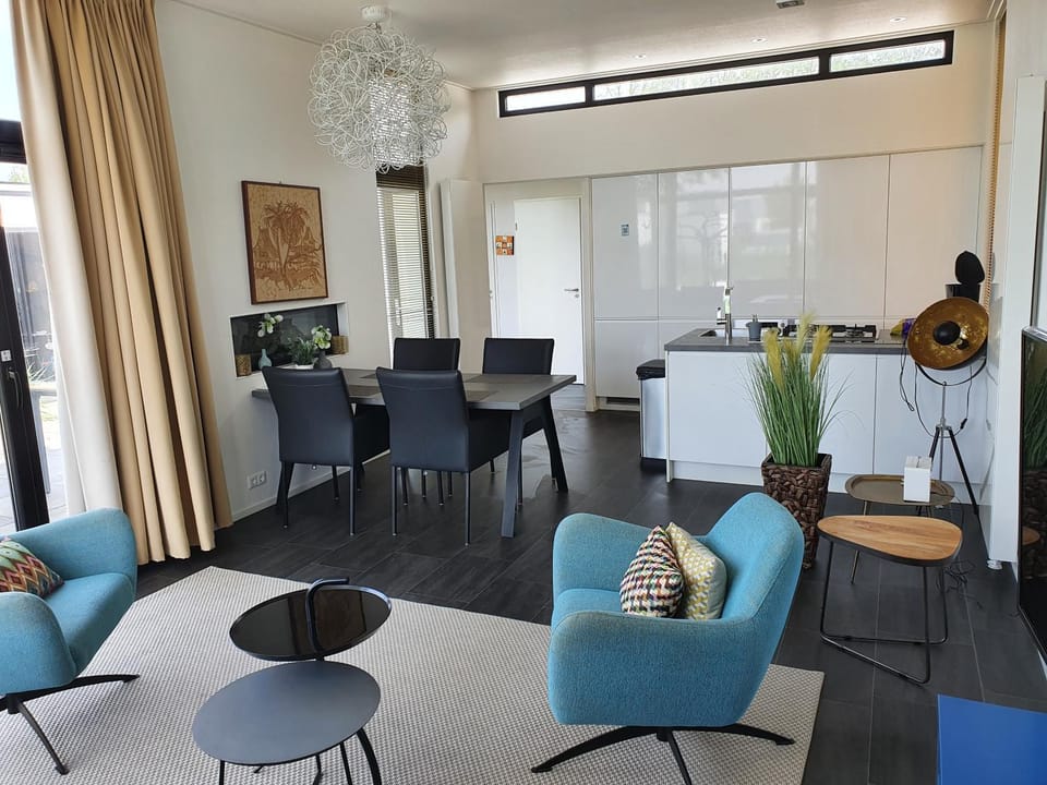 Breskens Chalet Herzklopfen Breskens mit Zaun Hausnr B092 House in Zeeland, Netherlands