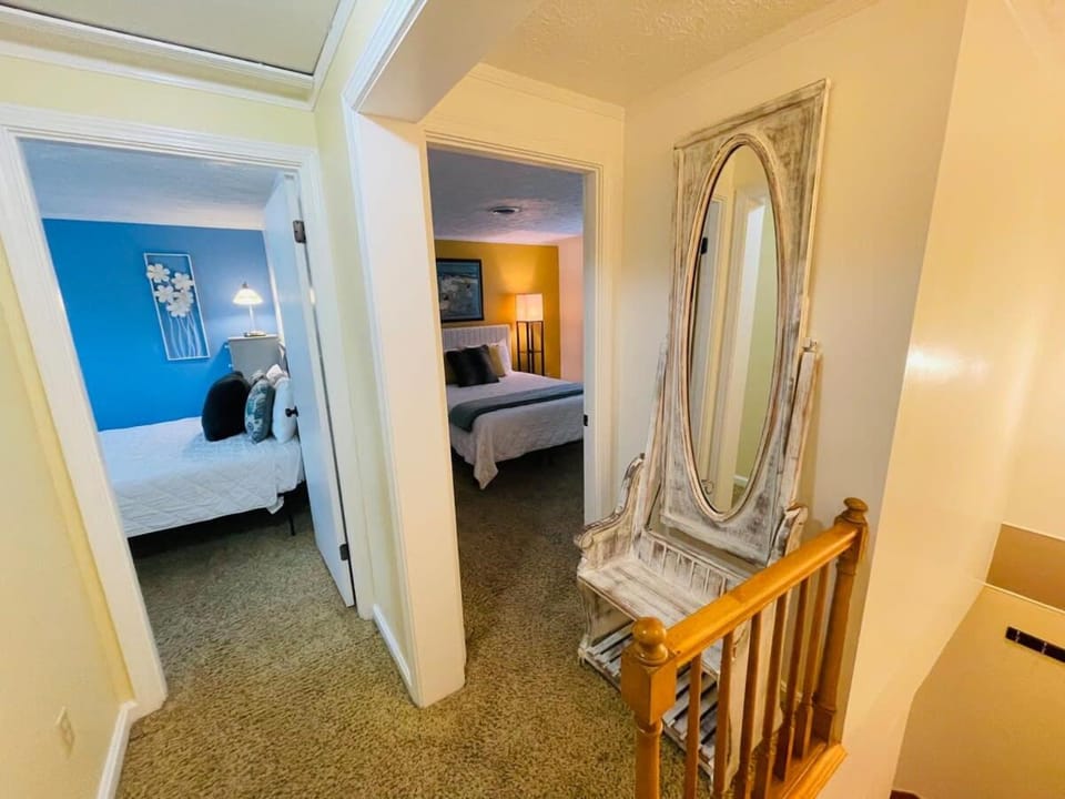 Relax in this cozy townhouse 2block to the beach House in Myrtle Beach