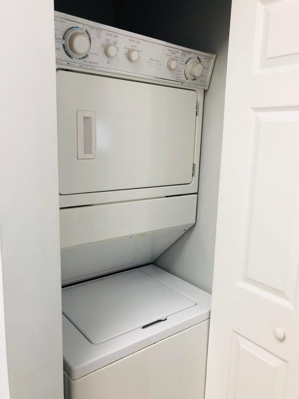 Super Comfortable condo in center of Myrtle Beach House in Carolina Forest