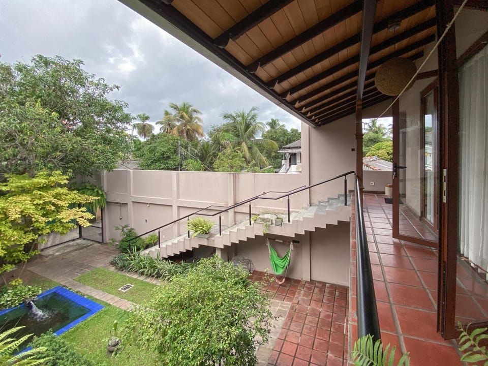 Gallina Residencies Townhouse Apartment in Galle