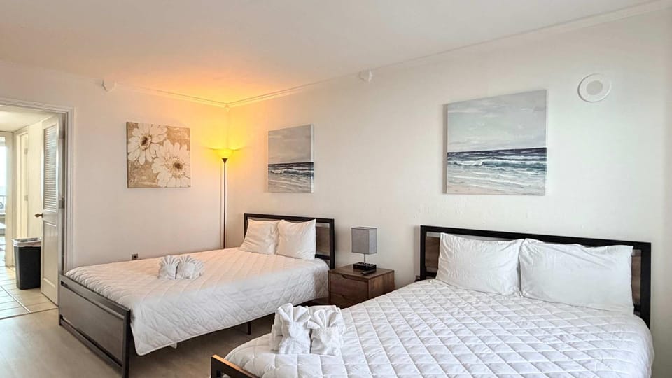 Carolina Winds #5 beautiful Ocean view condo pool Apartment in Myrtle Beach