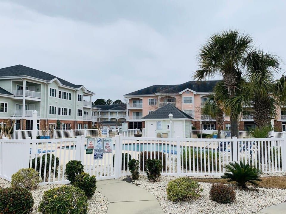 First floor gorgeous condo in Myrtle Beach House in Carolina Forest