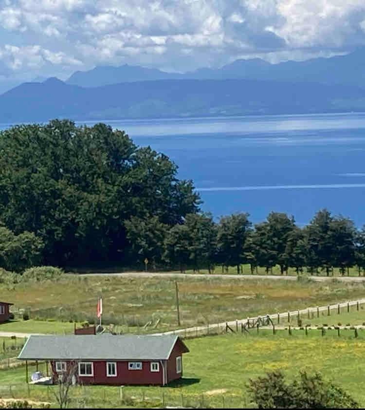 Linda Casa en parcela, 3 minutos de frutillar Bajo House in Los Lagos, Chile