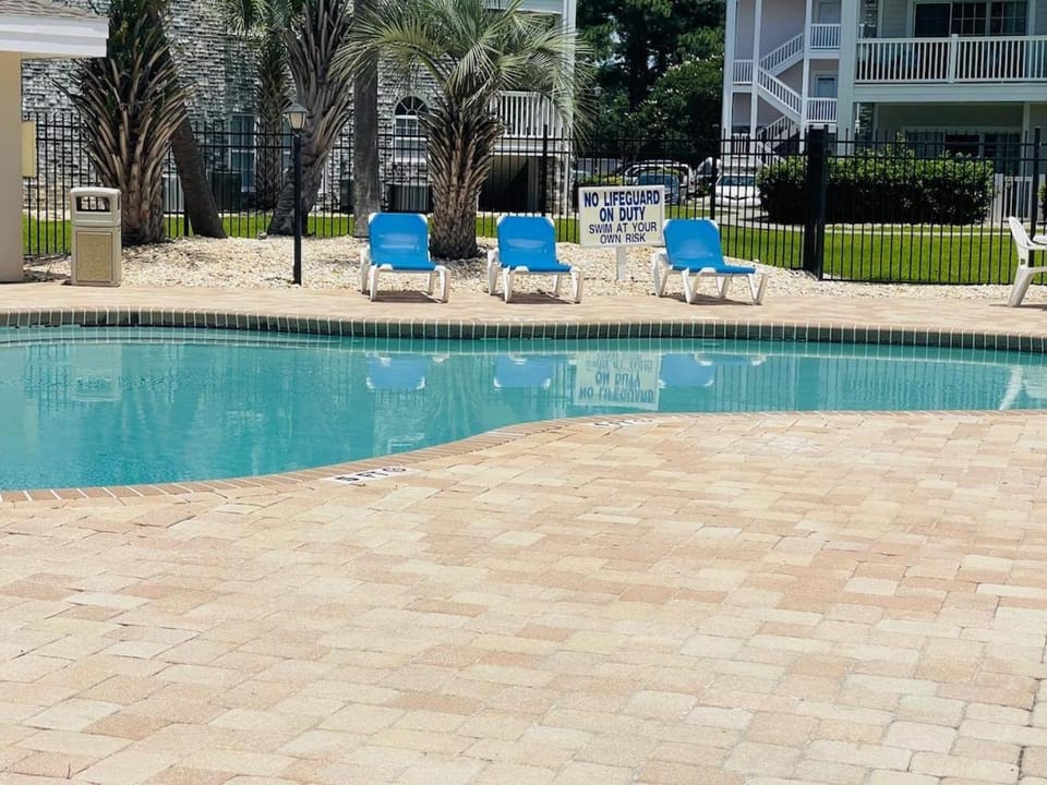 Lovely 1BR condo in Myrtlewood Apartment in Carolina Forest