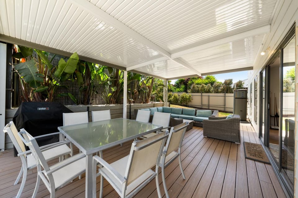 Patio, Day, View (from property/room), Seating area, Dining area