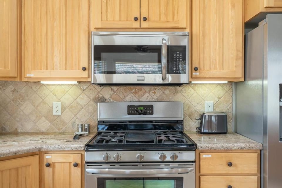 8Guests 4BR Scenic Views & Close to Downtown House in Cedar City