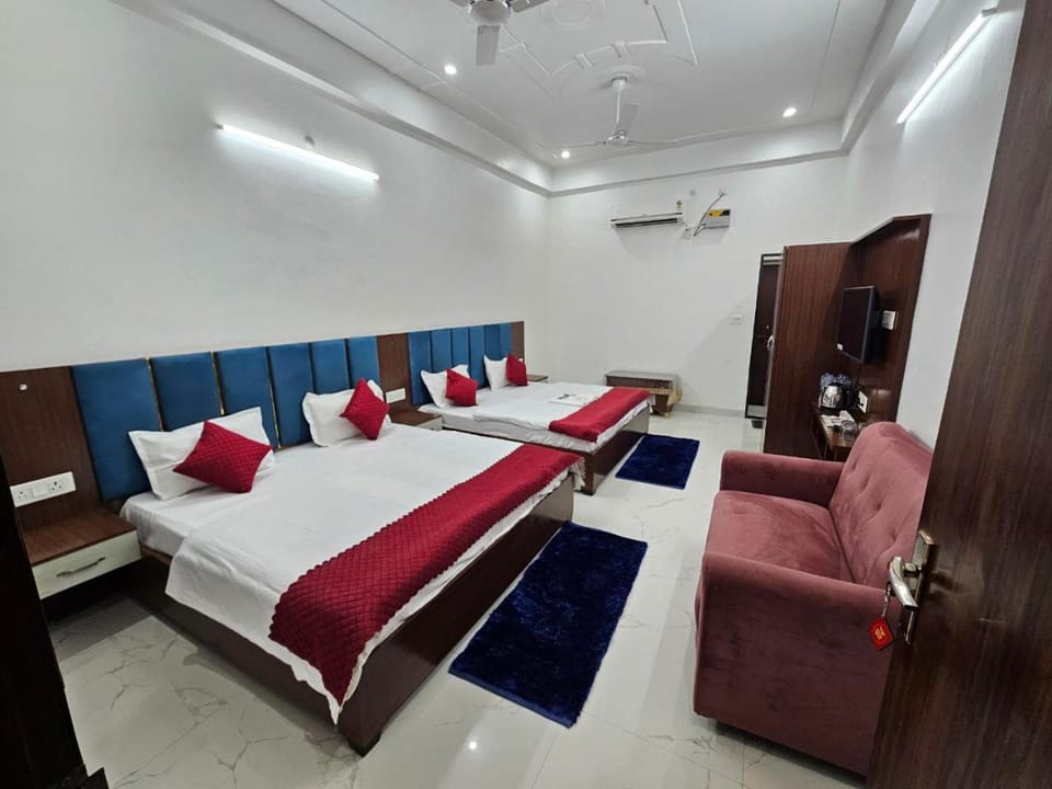 Kharari Inn Hotel in Uttar Pradesh
