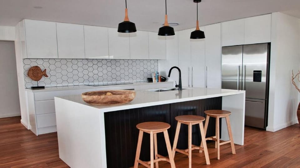 The Pool House - Light and Spacious House in Terrigal