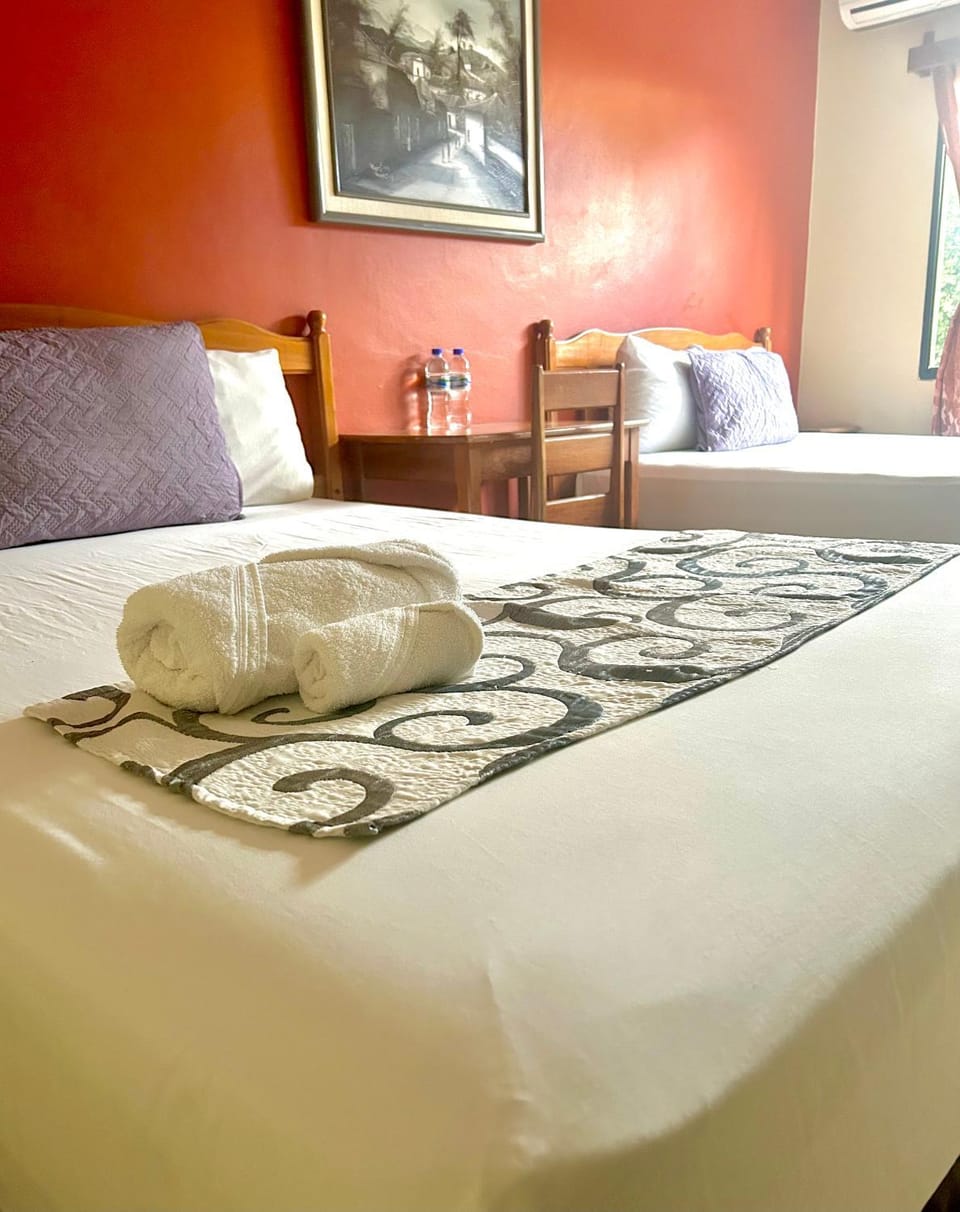 Hotel Santa Lucía, Comayagua Hotel in Francisco Morazán Department