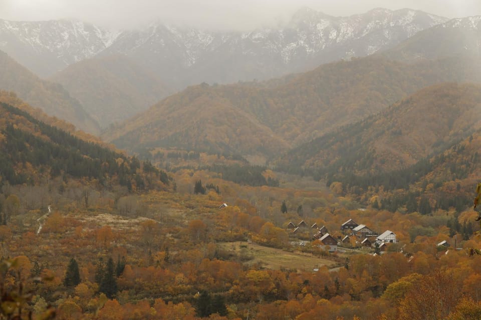10 stories hotel oze 尾瀬十帖 Nature lodge in Japan