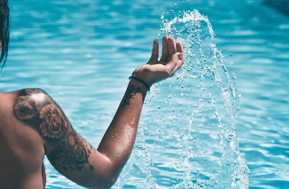 Guests, Pool view, Swimming pool