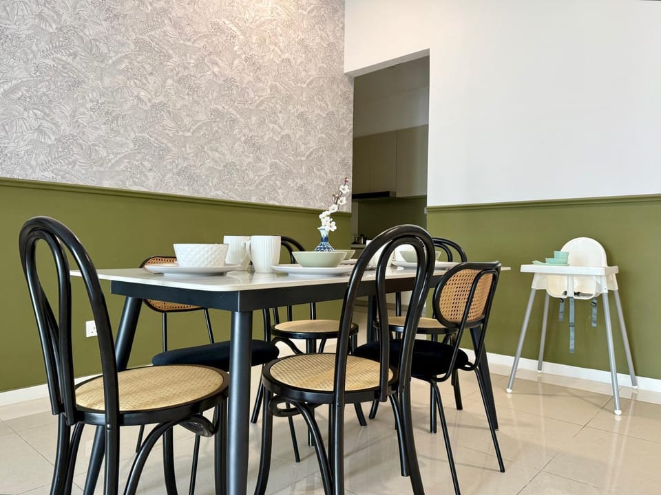 3BR-Nanyang-Paradigm Residence by Guesthouse-6-8Pax Apartment in Johor Bahru