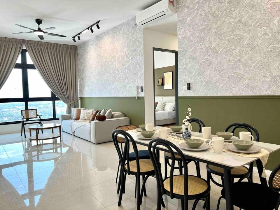 3BR-Nanyang-Paradigm Residence by Guesthouse-6-8Pax Apartment in Johor Bahru