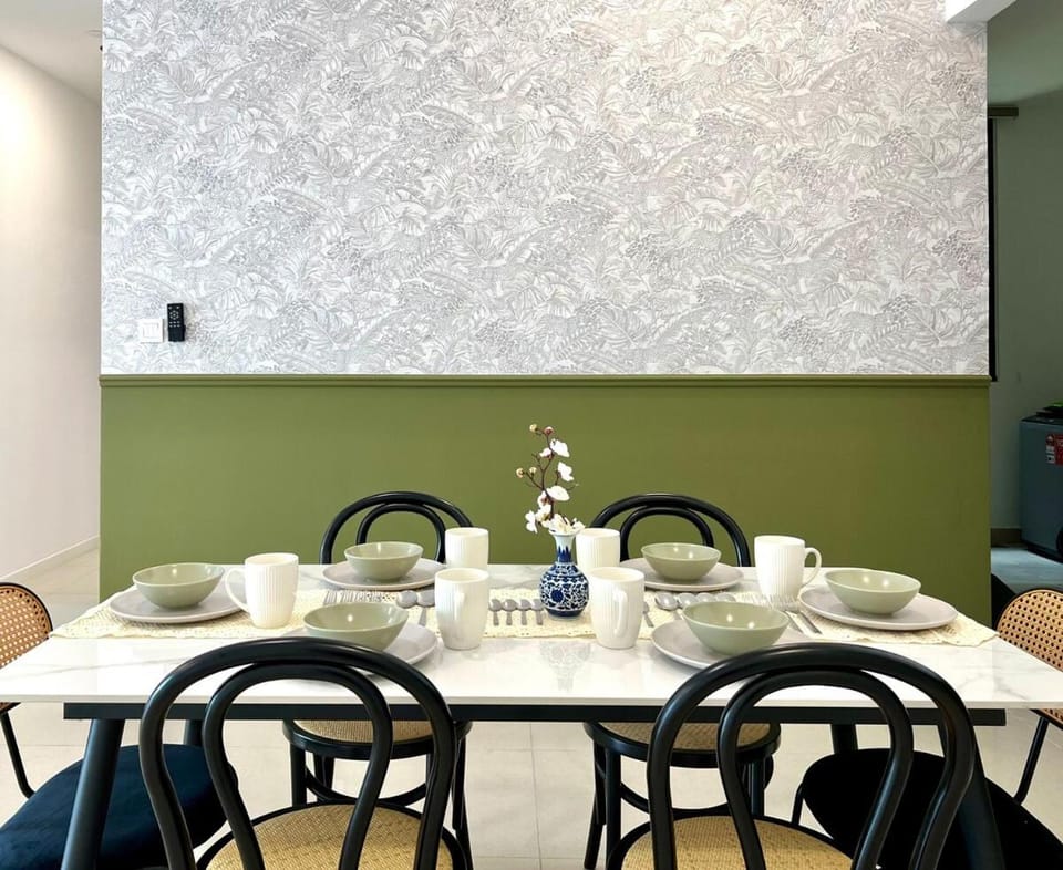 3BR-Nanyang-Paradigm Residence by Guesthouse-6-8Pax Apartment in Johor Bahru