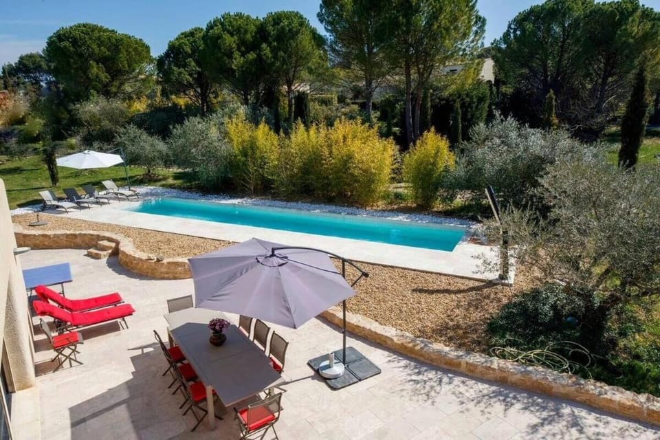 Day, Natural landscape, Garden, Garden view, Pool view, Swimming pool