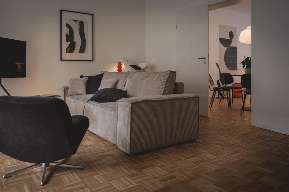 TV and multimedia, Living room, Seating area