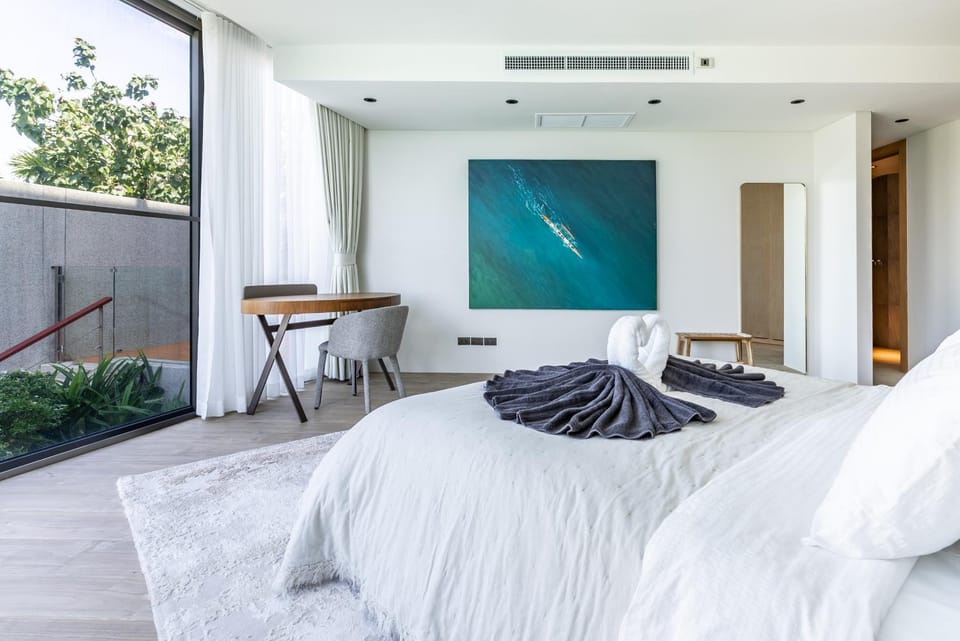 Bed, Bedroom