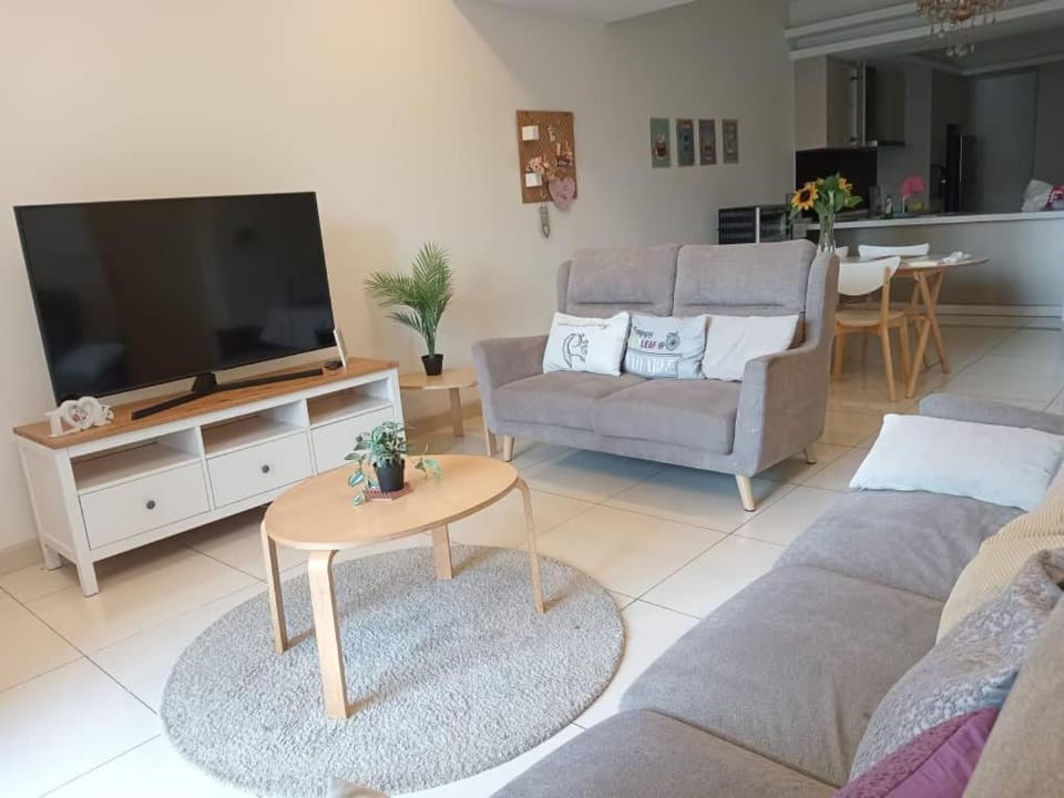 Luxury Balcony Suites- Homestay Vacation rental in Federal Territory of Kuala Lumpur