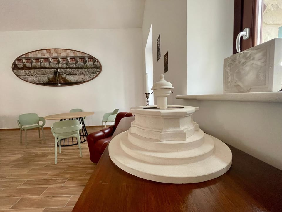 Living room, Decorative detail, Seating area