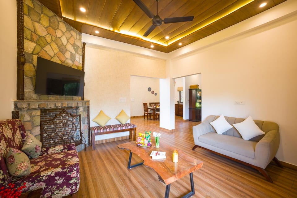 Rahta Villa3-BHK Retreat with Picturesque Balcony & Patio Villa in Dehradun