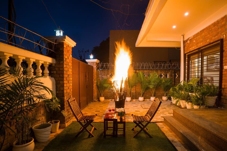 Rahta Villa3-BHK Retreat with Picturesque Balcony & Patio Villa in Dehradun