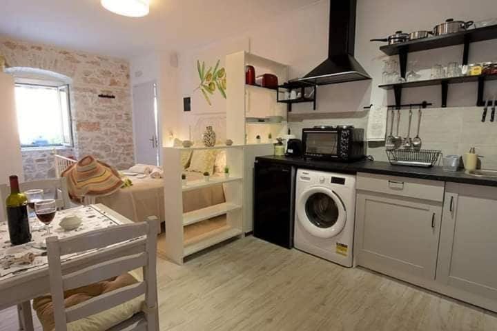 Old Town-Ventuno suites 2 Apartment in Corfu