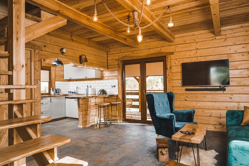 TV and multimedia, Kitchen or kitchenette, Living room, Seating area, stove