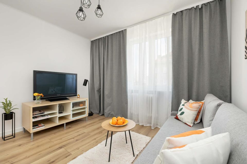 TV and multimedia, Seating area