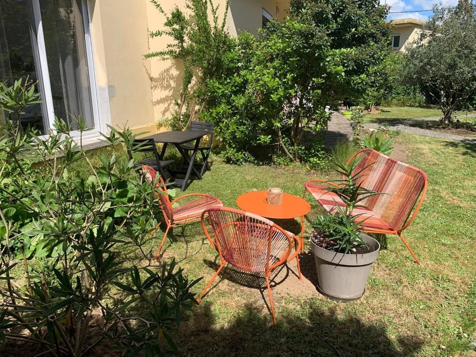 Garden, Garden, Balcony/Terrace, Garden view