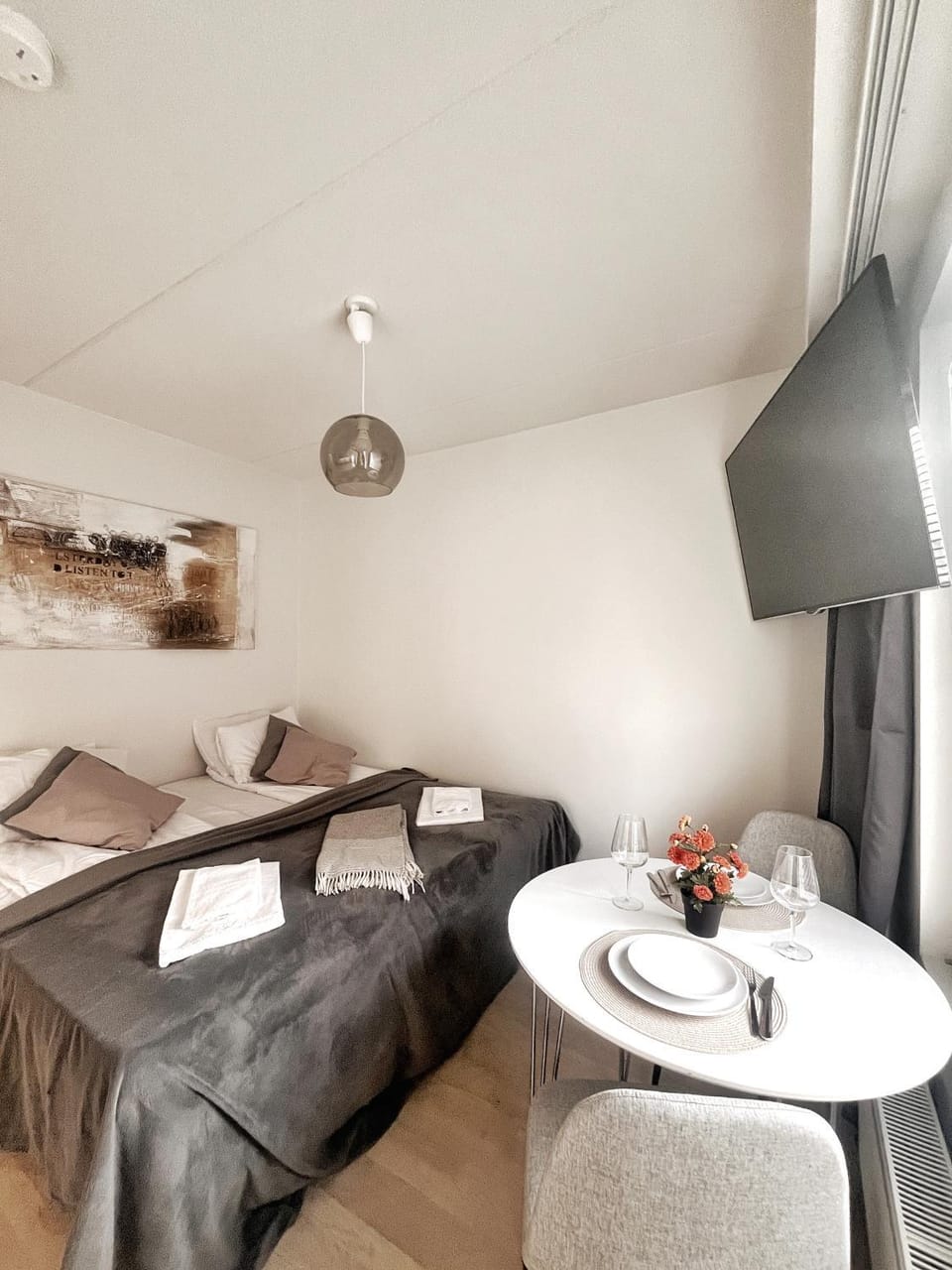 Cozy Studio - Heart of Tikkurila Apartment in Helsinki