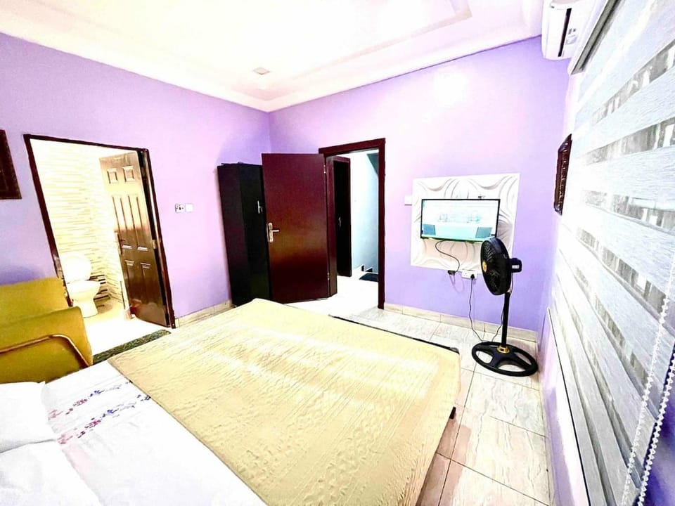 Budget Friendly 2bedDuplex , 15 mins to the Airport Apartment in Lagos