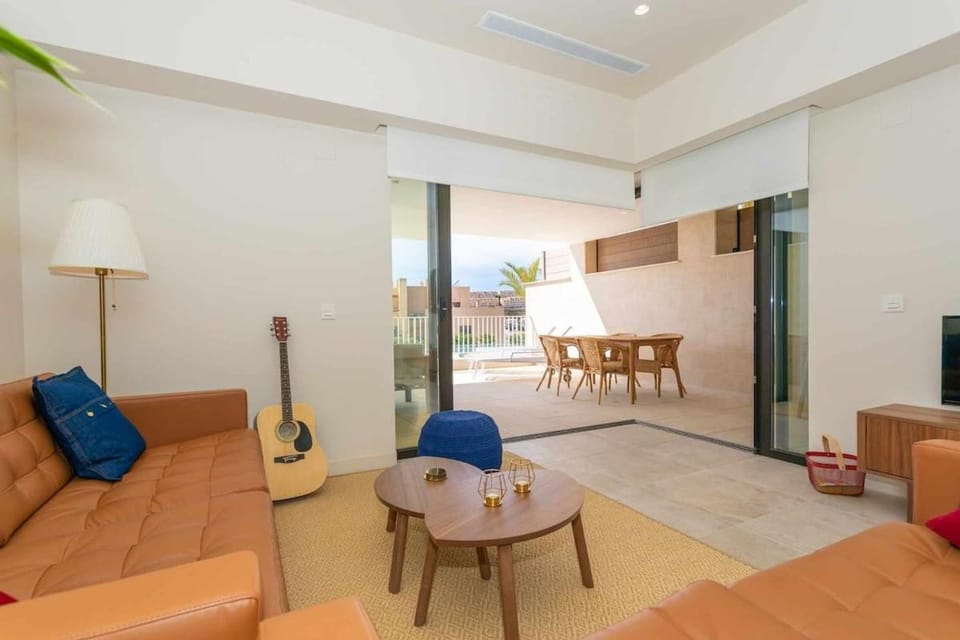 Heated pool and gym Premium apartment Apartment in Costa del Sol