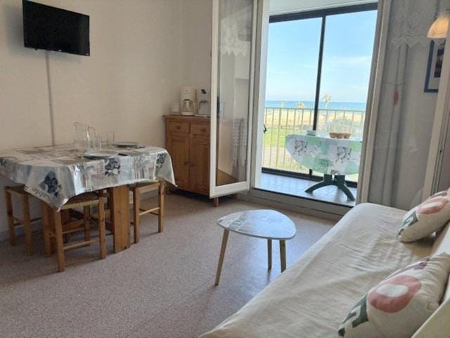Agréable appartement vue sur la mer pour deux personnes 4PALMB514 Apartment in Le Barcarès