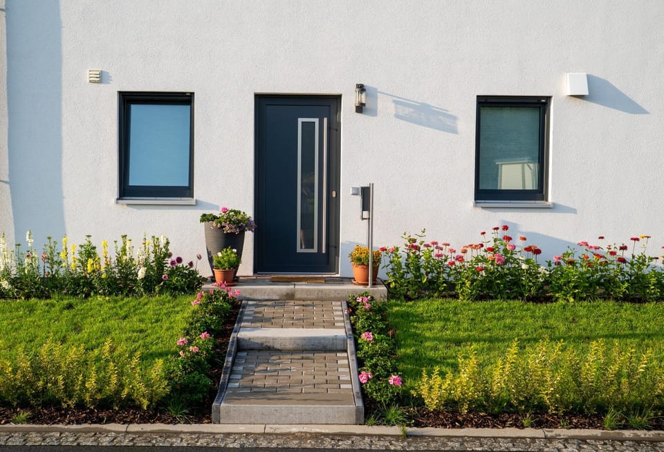 Property building, Garden