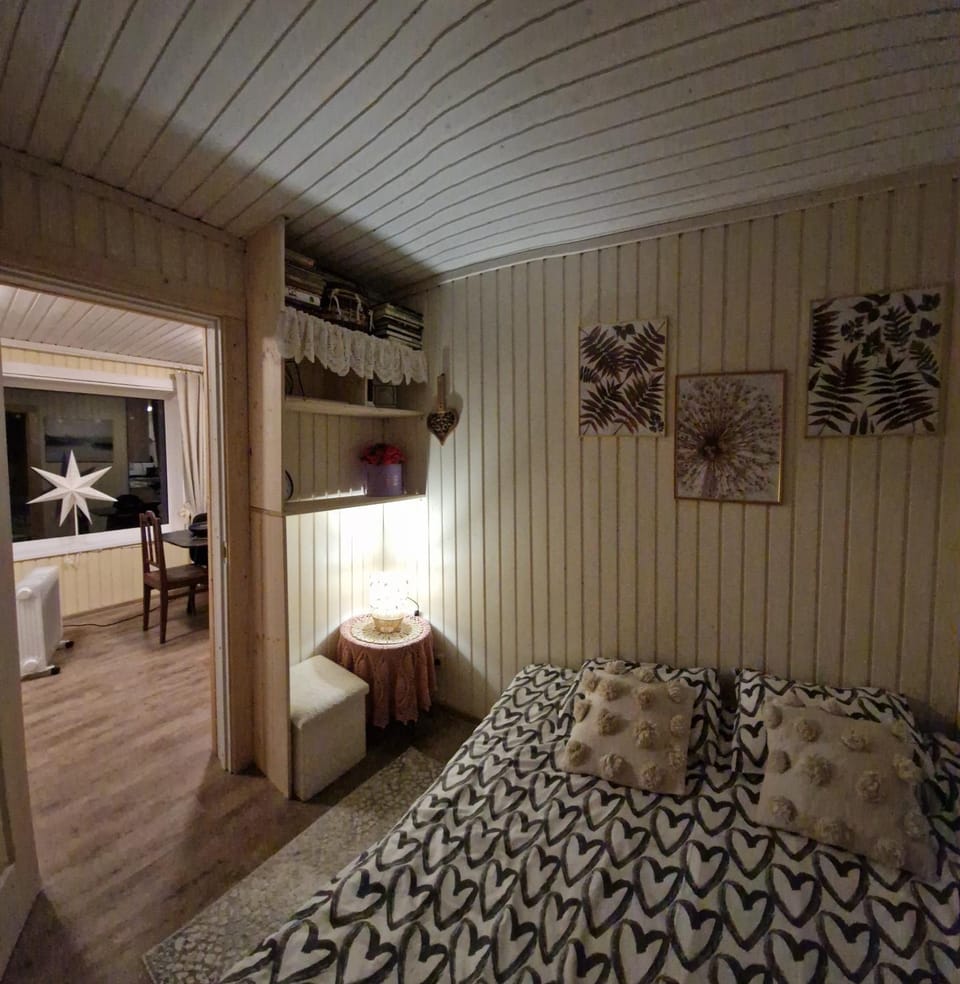 Ezera Roze Lake Cabin Sauna Cabin in Latvia