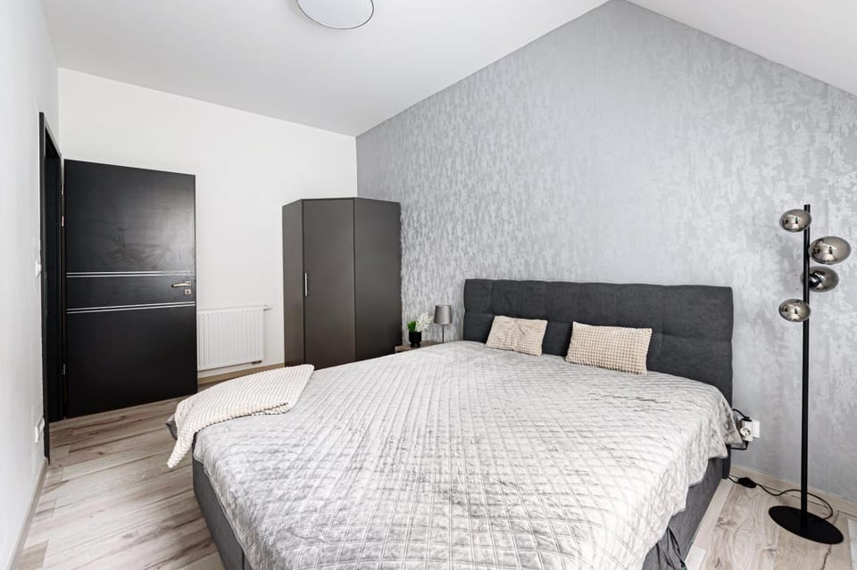 Bed, Bedroom, wardrobe