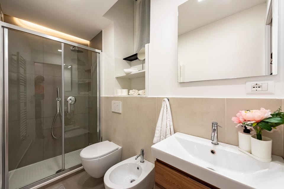 Shower, Bathroom