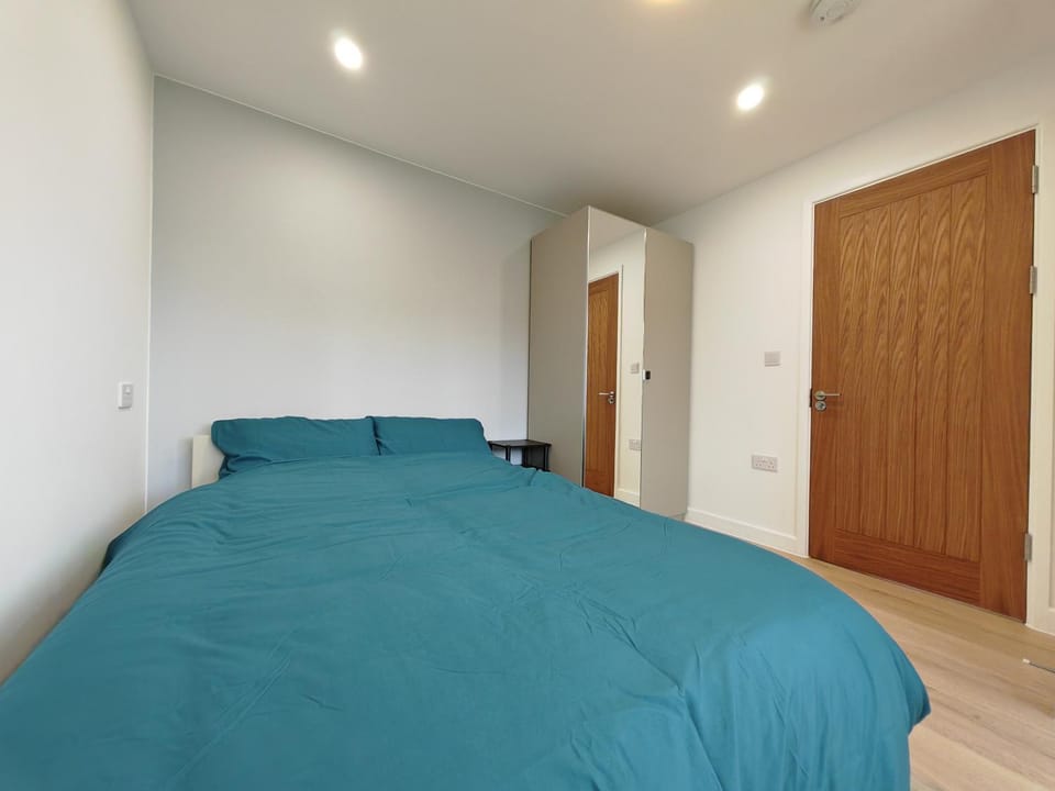 Bed, Bedroom, wardrobe