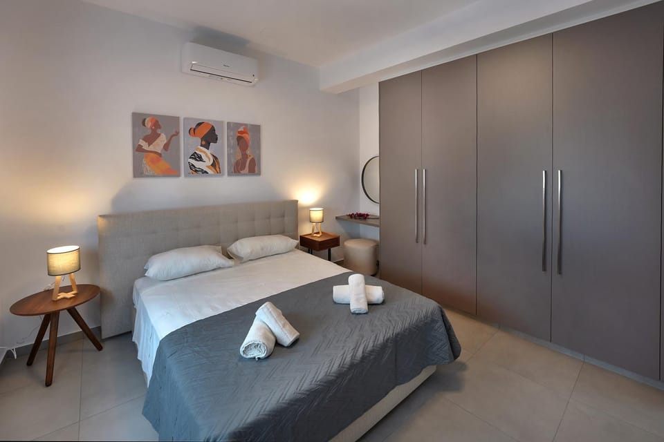 Bed, Bedroom, wardrobe