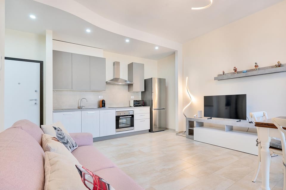 GOLDEN LUXE - Sunny Apartment Near the Sea Apartment in Emilia-Romagna
