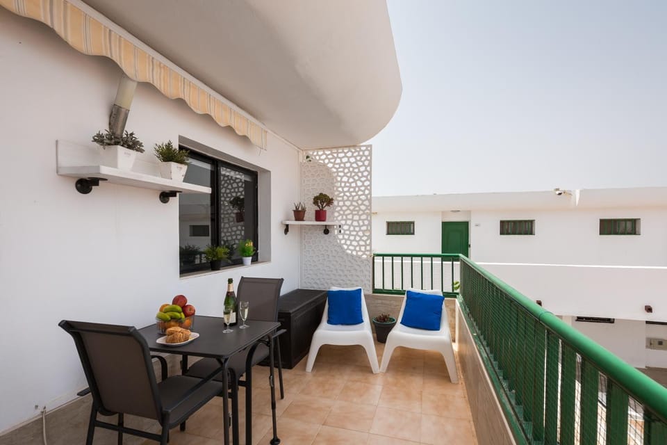 Home2Book Cozy Helmut's Place Corralejo, Terrace Apartment in Corralejo