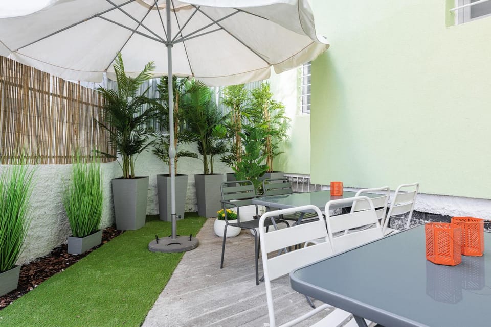 Patio, Garden, Garden, Seating area, Dining area