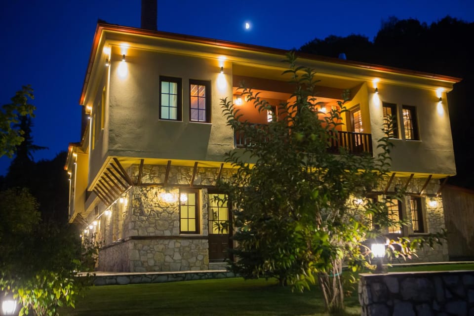 Archontiko Lydia Lithos Apartment in Decentralized Administration of Macedonia and Thrace