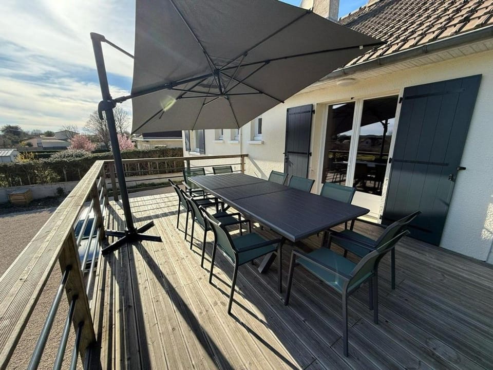 Gîte Jumapi family house with swimming pool Bed and Breakfast in Nouvelle-Aquitaine