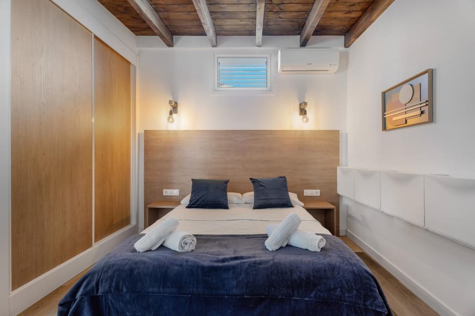 Living room, Bedroom